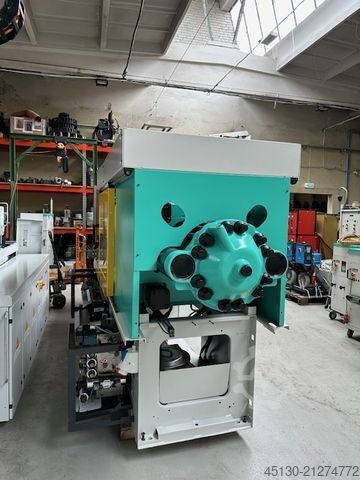 Injection molding machine Arburg 470C 1500-675