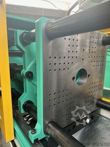 Injection molding machine Arburg 470C 1500-400