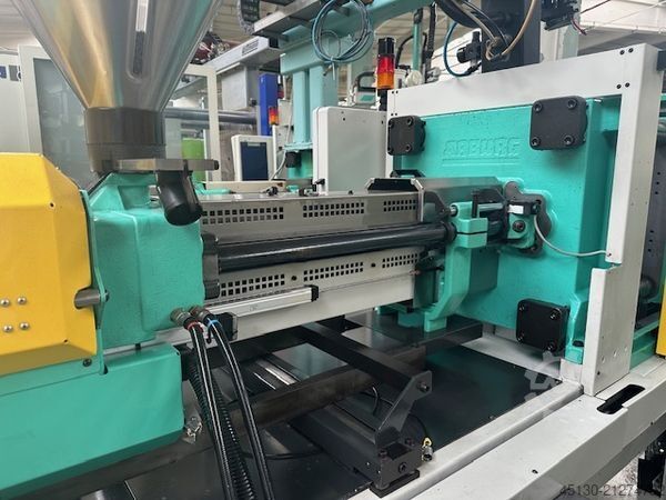 Injection molding machine Arburg 470C 1500-400