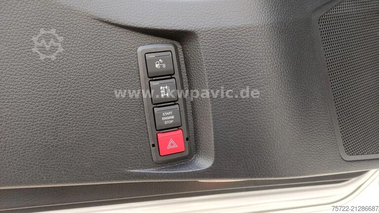 Vrachtwagen met kraan MAN TGX 26.540 6x2-4 LL Containerpritsche/Fassi 545