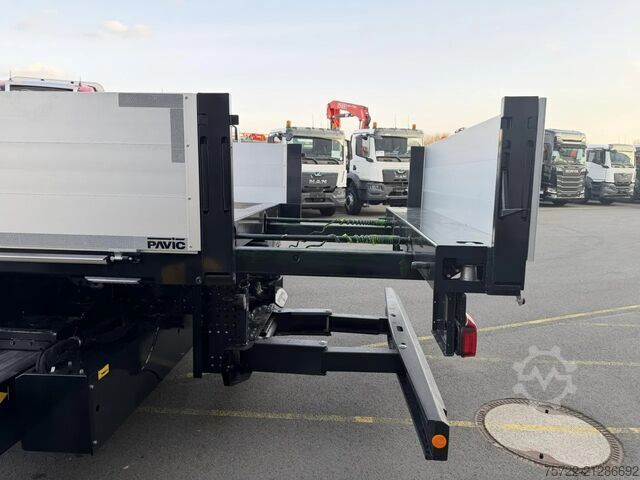 Camion-grue MAN TGS 35.540 8x2H-6 BL Pritsche Palfinger 92002-SH