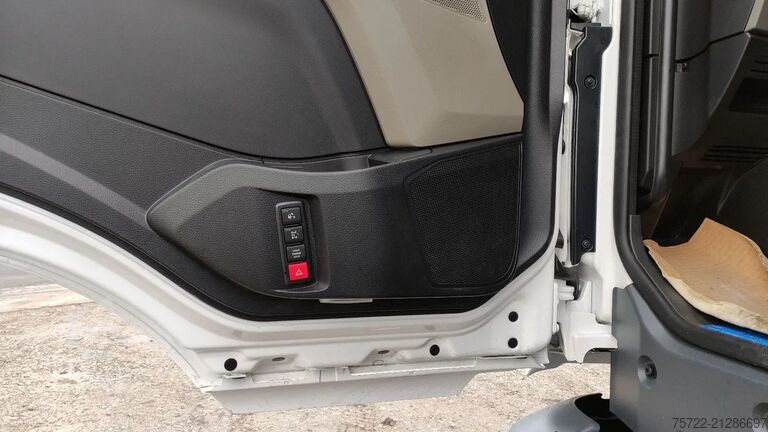 3-zijdige kipper MAN TGS 26.440 6x2H-4 KRAN FASSI F195A.2.24