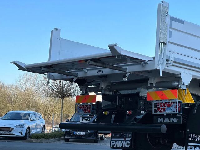 3 oldalú billenő MAN TGM 18.320 4x2 BL Krankipper Fassi 195