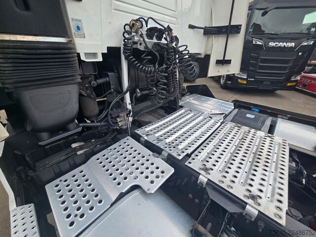 Standard trækkerunit RENAULT T 520 * ACC * KLIMAAUT. * SPURHALTE *