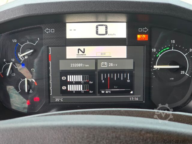 Standard trækkerunit RENAULT T 520 * ACC * KLIMAAUT. * SPURHALTE *
