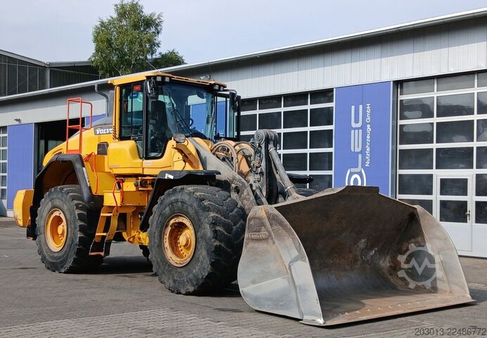 Utovarivač na točkovima VOLVO L180H Radlader 29,7 t *Waage *12.069 h