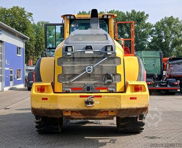 Utovarivač na točkovima VOLVO L180H Radlader 29,7 t *Waage *12.069 h