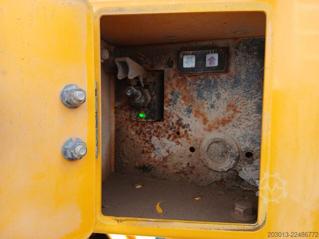 Utovarivač na točkovima VOLVO L180H Radlader 29,7 t *Waage *12.069 h