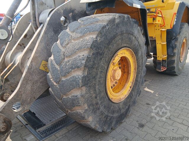Utovarivač na točkovima VOLVO L180H Radlader 29,7 t *Waage *12.069 h