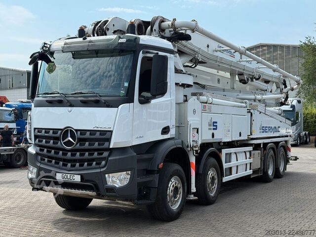 Kamion sa pumpom za beton MERCEDES-BENZ AROCS 4451 8x4 EURO 6 Betonpumpe SERMAC 5RZ51