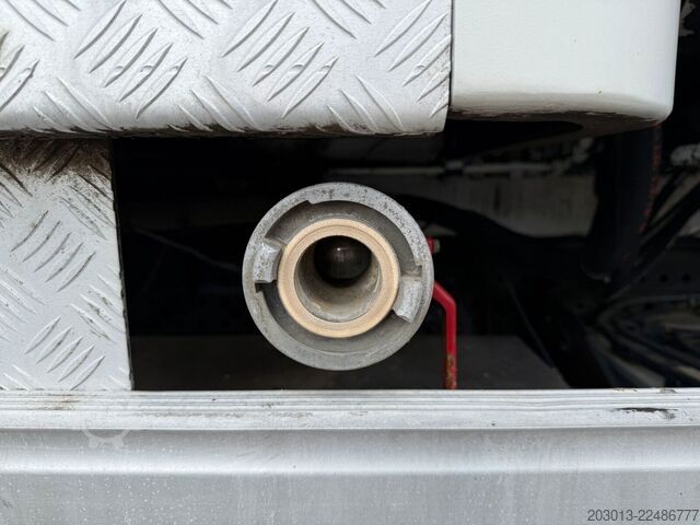 Kamion sa pumpom za beton MERCEDES-BENZ AROCS 4451 8x4 EURO 6 Betonpumpe SERMAC 5RZ51