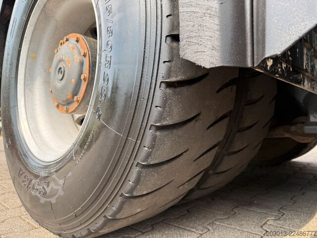 Kamion sa pumpom za beton MERCEDES-BENZ AROCS 4451 8x4 EURO 6 Betonpumpe SERMAC 5RZ51