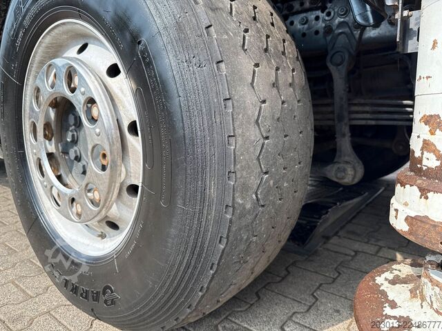 Kamion sa pumpom za beton MERCEDES-BENZ AROCS 4451 8x4 EURO 6 Betonpumpe SERMAC 5RZ51