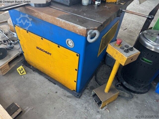 Uitklinkmachine BOSCHERT Lb 60