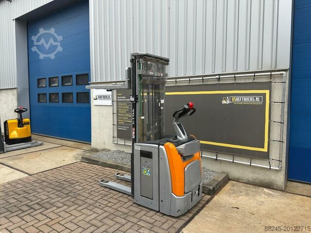 VS-22422 Electric triplex stacker Still EXVSF14 5016mm STILL EXVSF14
