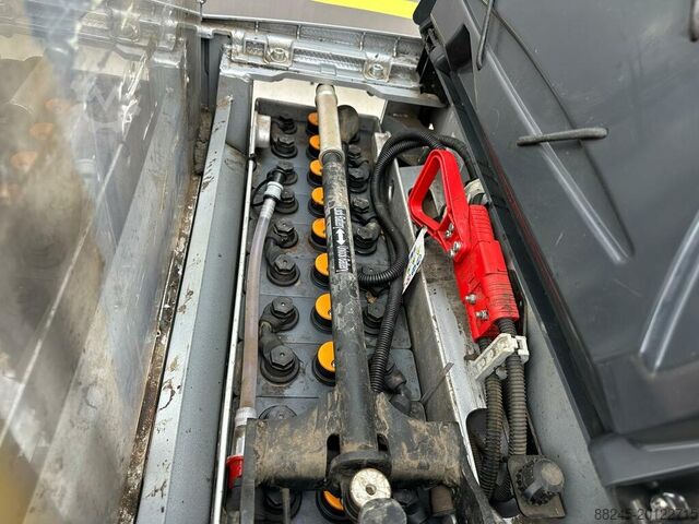 VS-22422 Electric triplex stacker Still EXVSF14 5016mm STILL EXVSF14