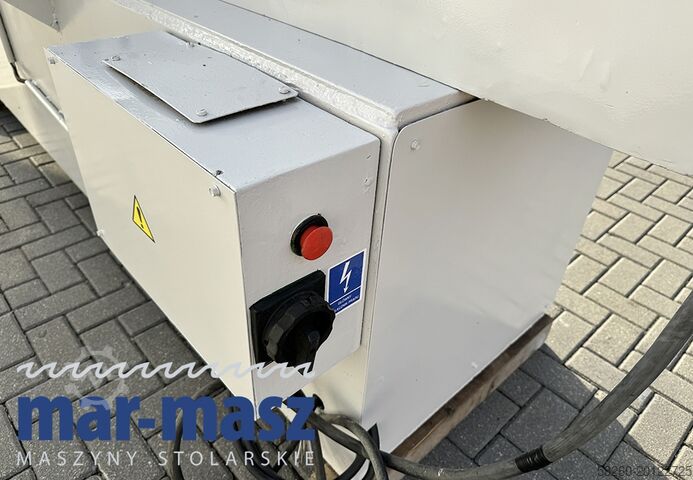 Draaibank voor ronde houten stammen CHOJNICKA 130