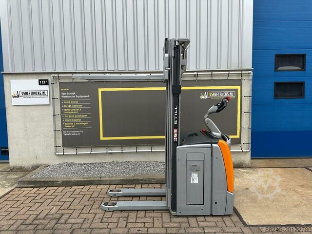 VS-22423 Electric triplex stacker Still EXVSF14 5016mm STILL EXVSF14