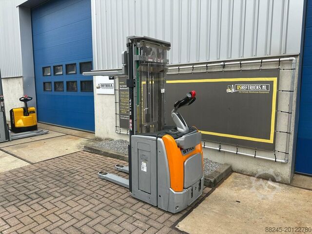VS-22423 Electric triplex stacker Still EXVSF14 5016mm STILL EXVSF14