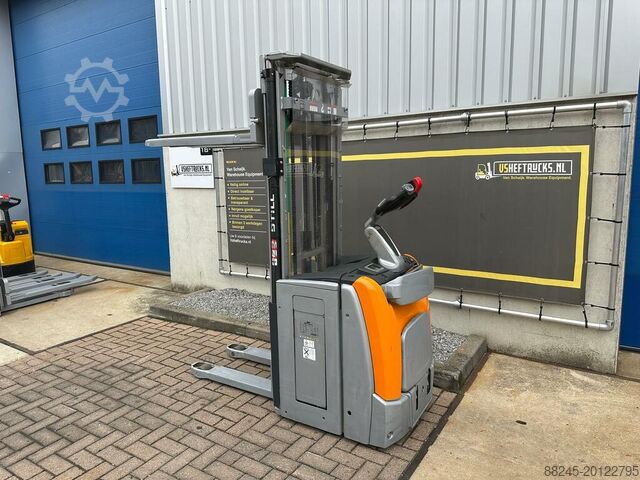 VS-22424 Electric triplex stacker Still EXVSF14 5016mm STILL EXVSF14