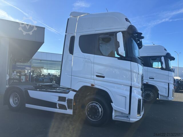 Standardni tegljač Ford F-Max - Full lease 2000€* ex BTW / maand