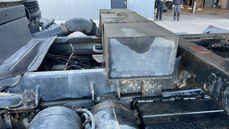 3 oldalú billenő MAN 27.402 (6 CYLINDER / LAMES / STEEL SUSP. / BIG ...