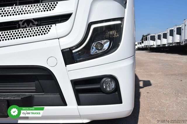 Cap tractor standard MERCEDES-BENZ Actros 5 1845 BigSpace