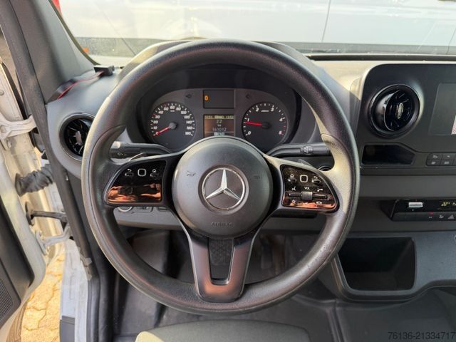 Højt tag varevogn MERCEDES-BENZ Sprinter 314 CDI Automatik Klima Standh Maxi
