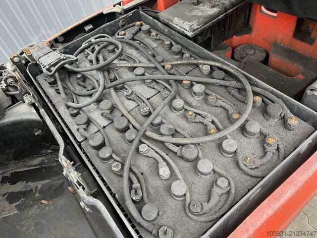 Elektrisk 3 -hjulet gaffeltruck Linde E16C-01