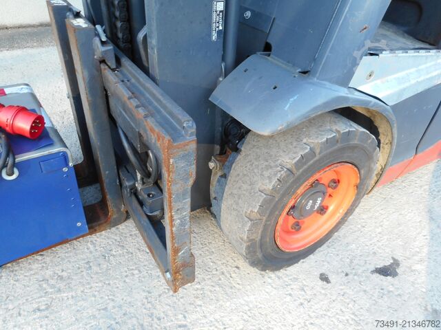 Gaffeltruck Linde E16-02 Freihub.+SS ( Batt. 30/21 )