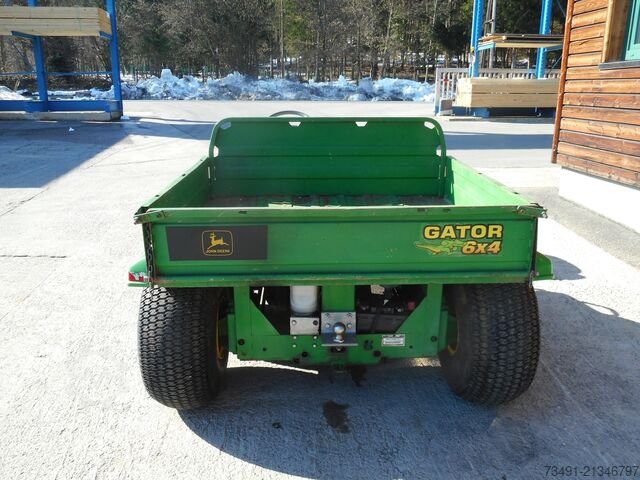 ATV (arazi aracı) John Deere 6x4 mit E-Kipper