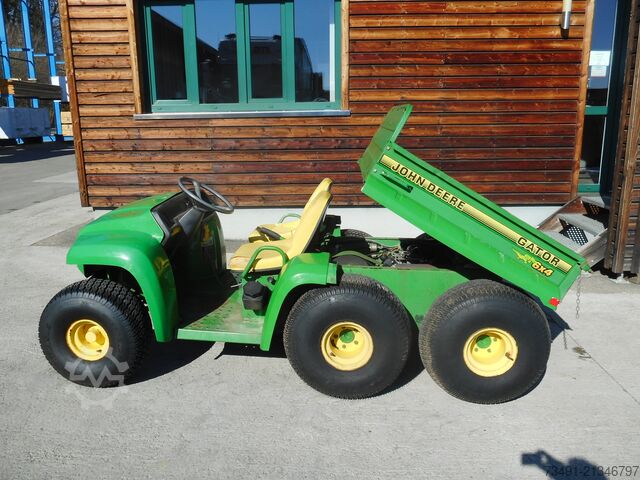 ATV (arazi aracı) John Deere 6x4 mit E-Kipper