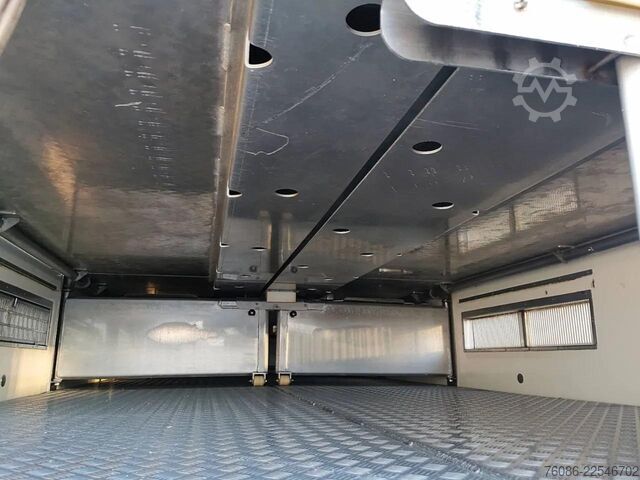 Sığır taşımacılığı Berdex NO BERDEX HMK 4 stock livestock trailer SPF