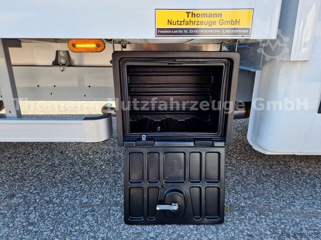 Vrachtwagen met bakwagen RENAULT Master Koffer mit LBW Klima Tempomat