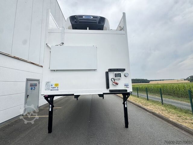 Swap body trailer KRONE Wechselbrücke Kühlaufbau