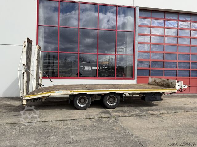 Lågbyggd trailer Blomenröhr 688/18000  19 t Tandemtieflader, wenig Benutzt