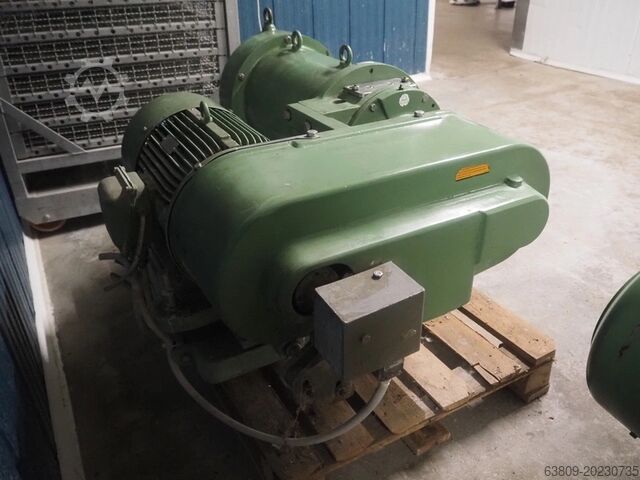 Dekanter GEA WESTFALIA CA 220-010 and CA220-000