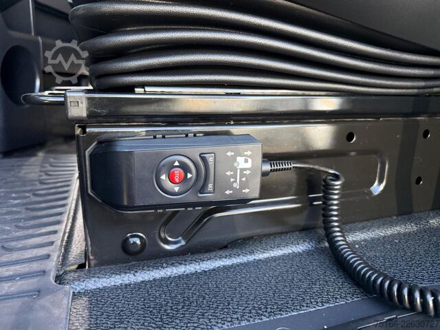 Autokran MERCEDES-BENZ ACTROS 2548 L Pritsche PALFINGER PK 34002*FLYJIB