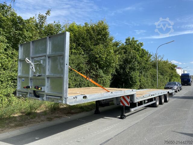 Nyitott félpótkocsi Möslein ST 3-Plato 9,4  3 Achs Satteltieflader Plato 45 t GGfür Fertigteile, Baumaschinen oder Container