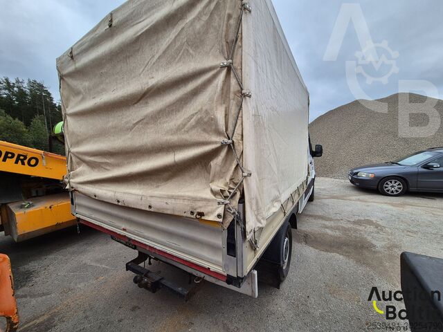 Plane Mercedes-Benz Sprinter