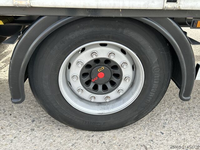 Presenninger, der kan skubbes Fellechner MC21-S18 / Wipkar / Schuifzeil / Kooi Aap / Vol...