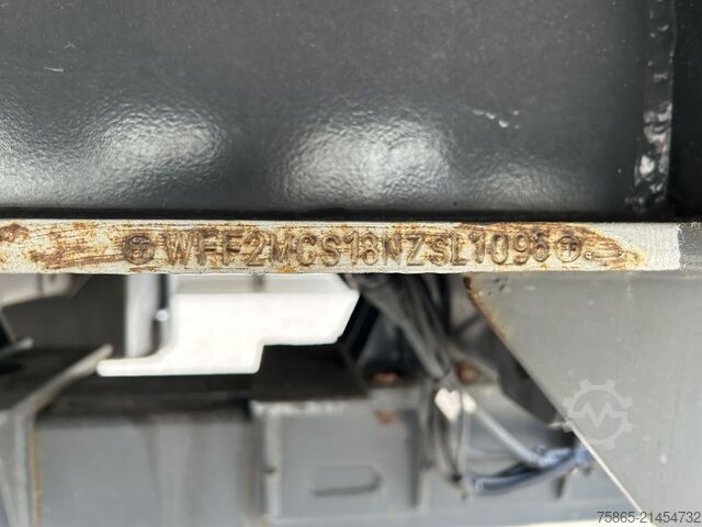 Presenninger, der kan skubbes Fellechner MC21-S18 / Wipkar / Schuifzeil / Kooi Aap / Vol...