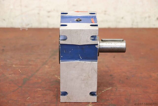 Versnellingsbak 1:30 unbekannt 150/145/H175 mm