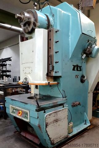 Excentrisk presse ZTS Kosice LE-250-C