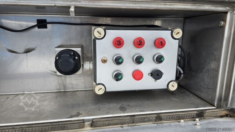 Tanktrailer  Edelstahltankanhänger - 17.000 Liter - ISOLIERT