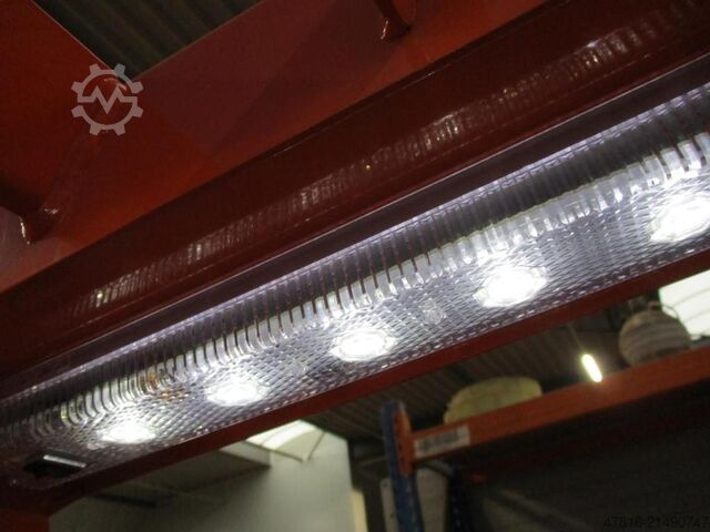 Magasemelésű komissiózó targoncá TOYOTA OME 100M