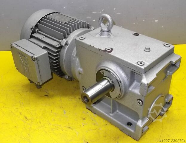 Motorreductor 1,5 kW 161 rpm SEW-EURODRIVE S60DT90L-4TF