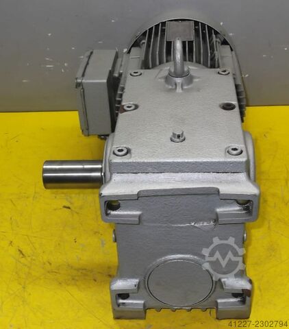 Motorreductor 1,5 kW 161 rpm SEW-EURODRIVE S60DT90L-4TF