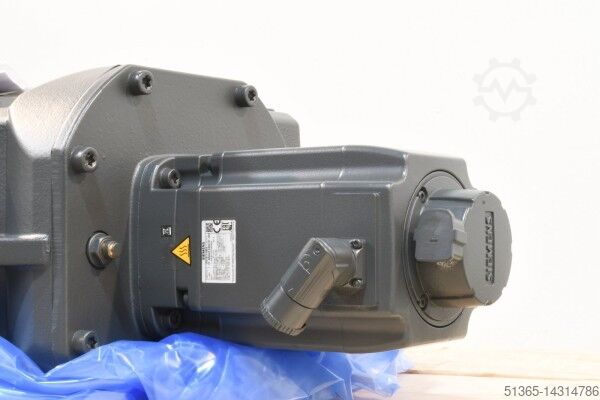 Motorreductor Siemens 1FG1511-5RE34-2CH2-Z D14+K06+N24
