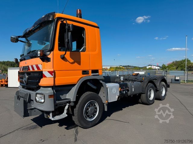 Outros MERCEDES-BENZ Actros 3341 6x6 Kipperfahrgestell mit Zylinder